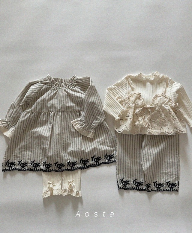 〘即納〙M size _ Aosta / Camellia leggings