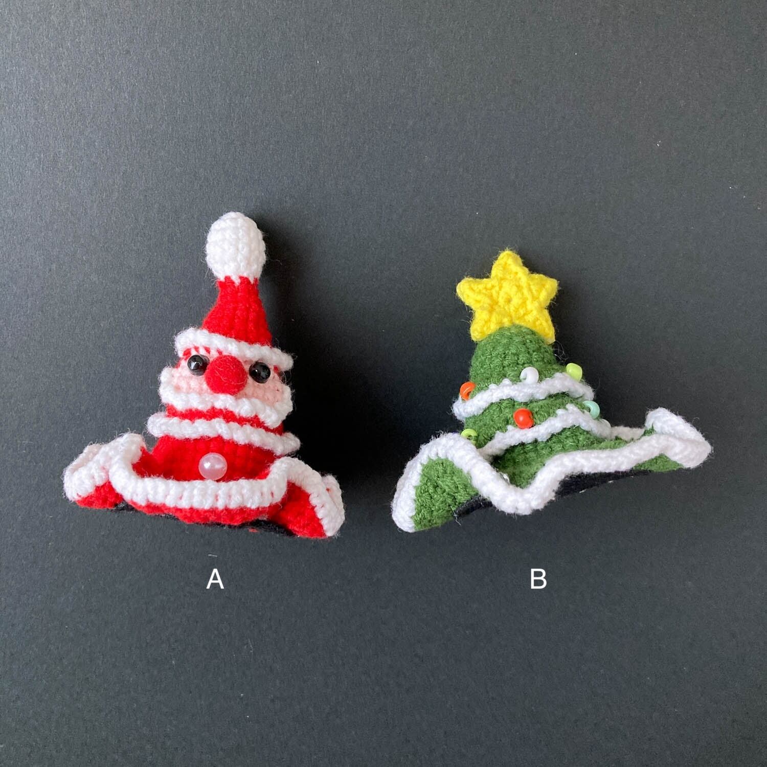 とんがり帽子風サンタとツリーのデコパーツ | Dua-アクセサリーパーツ