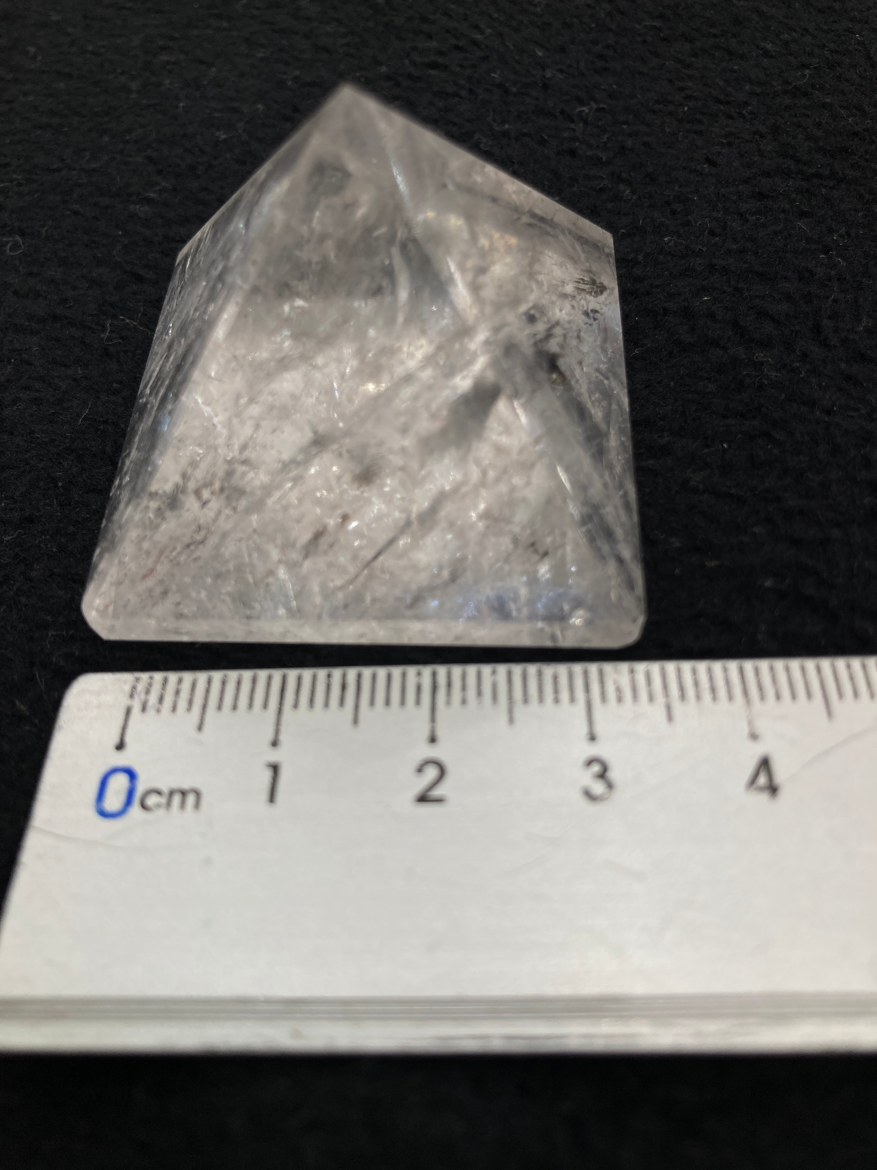 クリスタル E34360水晶＊ピラミッド＊Quartz＊天然石＊磨き＊ 水晶
