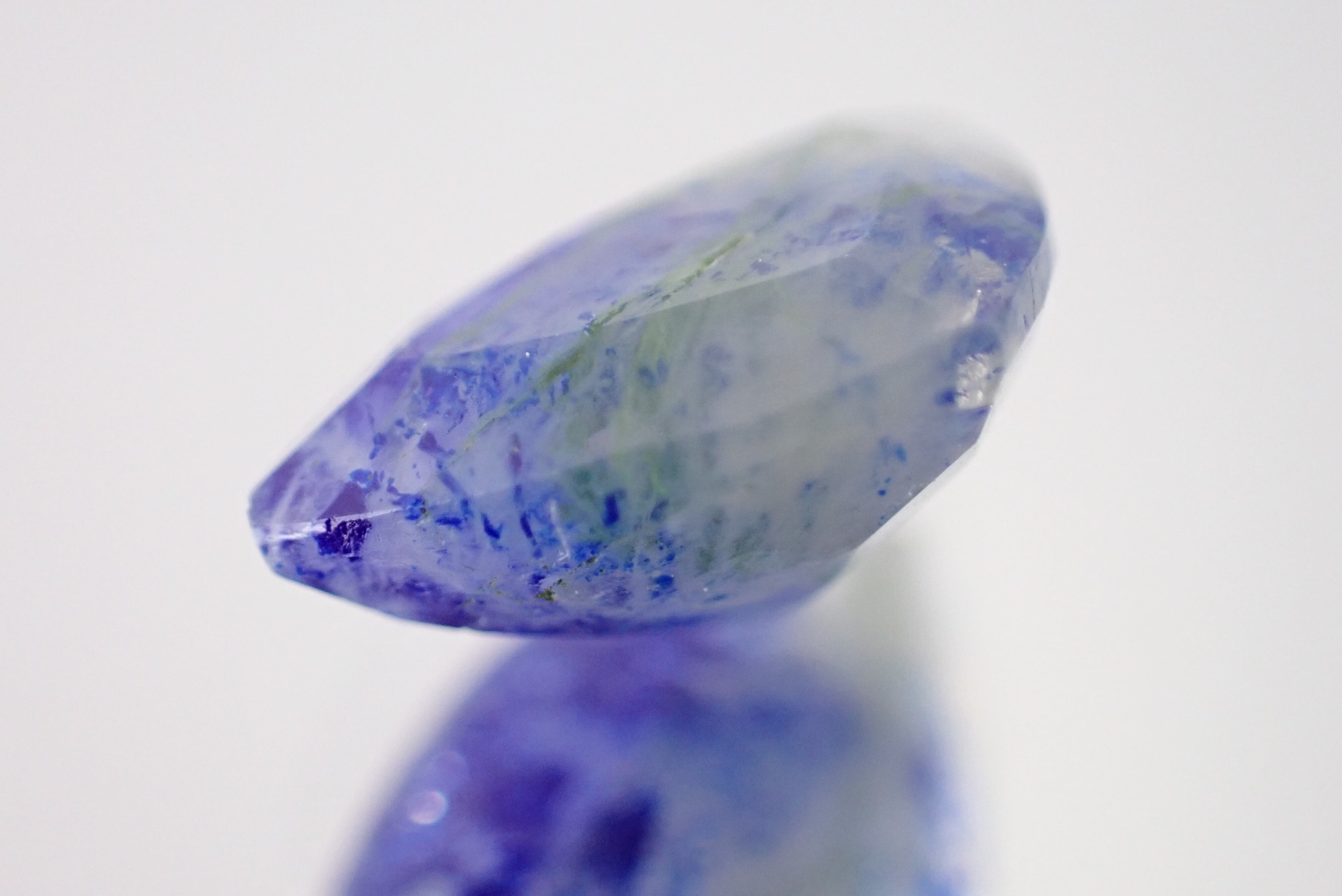 ラズライトインソーダライト(簡易ソーティング付) 2.183ct [C6‐405