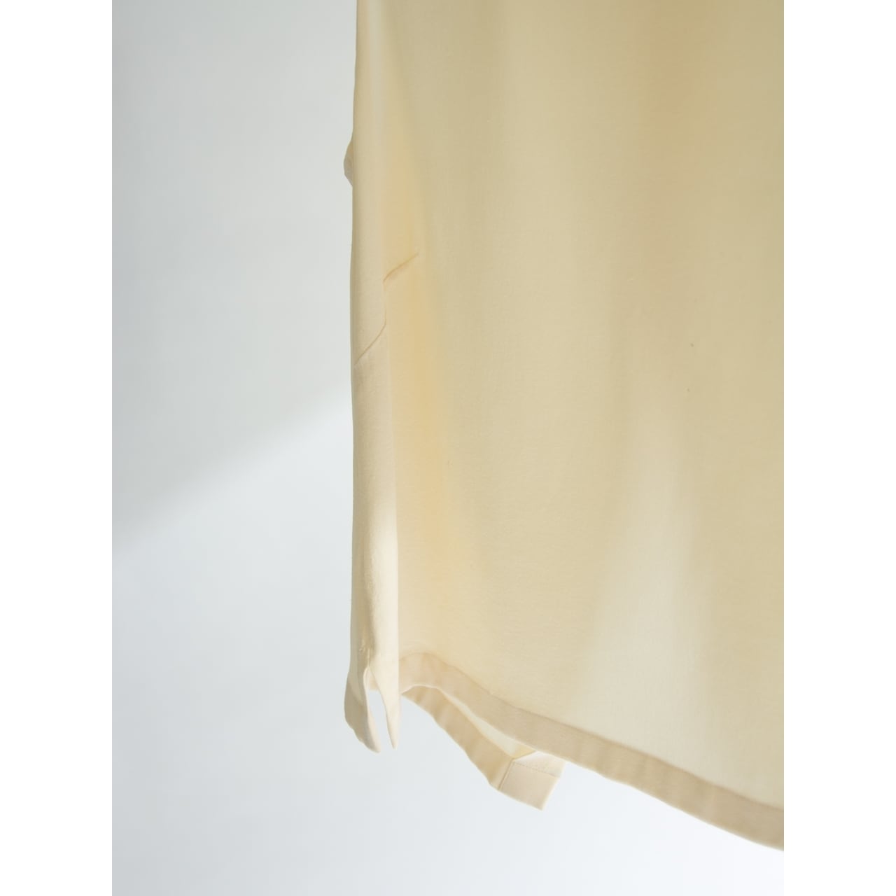 【CHANEL】Made in France 90's 100% Silk Sleeveless Blouse（シャネル フランス製シルクブラウス ノースリーブ）