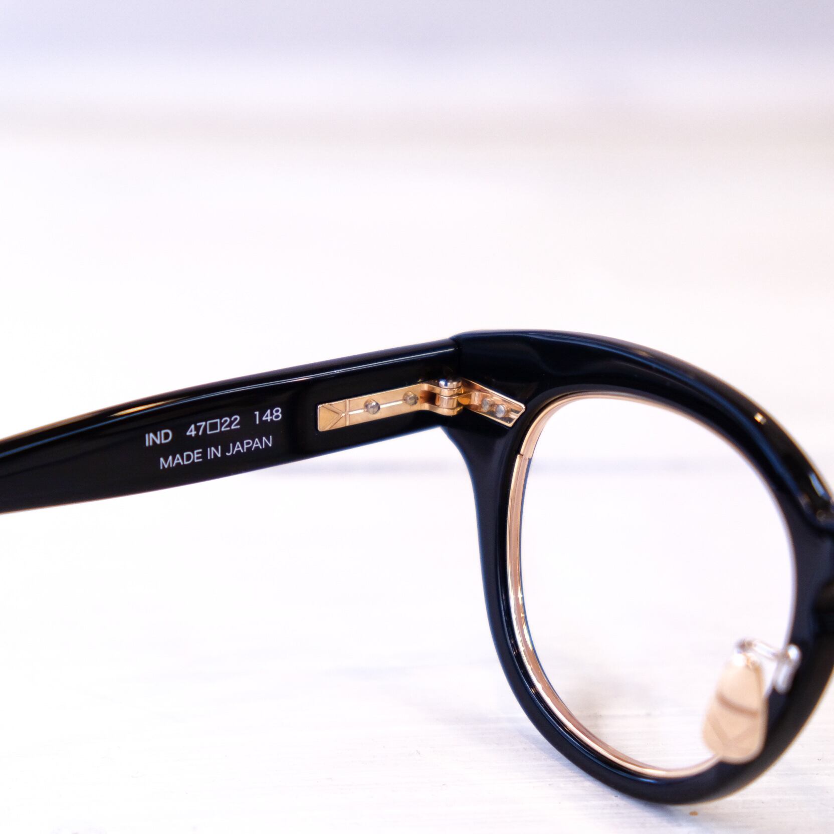 YUICHI TOYAMA ユウイチトヤマ メガネ U-128/BLACK GOLD | livra eyewear