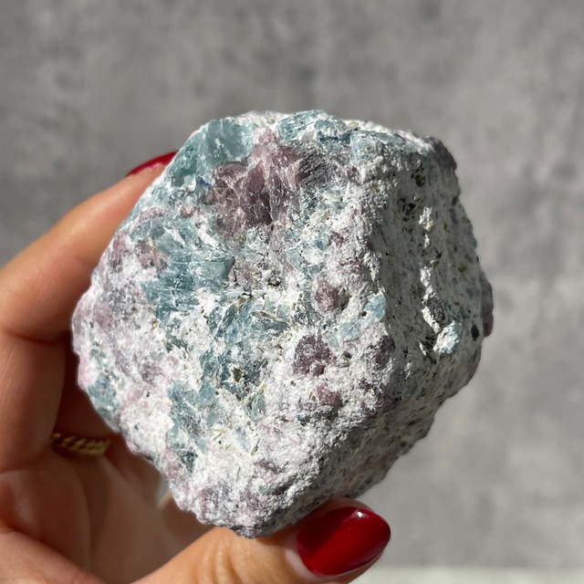 インド産　ルビー（コランダム）原石｜長石質マトリックス｜一点もの・UV反応あり