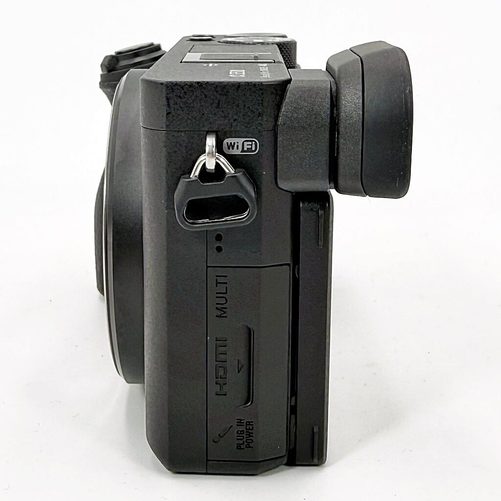 美品】ソニー SONY α6500 高倍率ズームレンズキット [ILCE-6500M