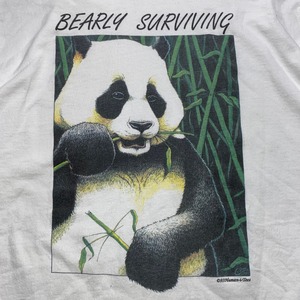 vintage 1993’s PANDA tee “BEARLY SURVIVING”