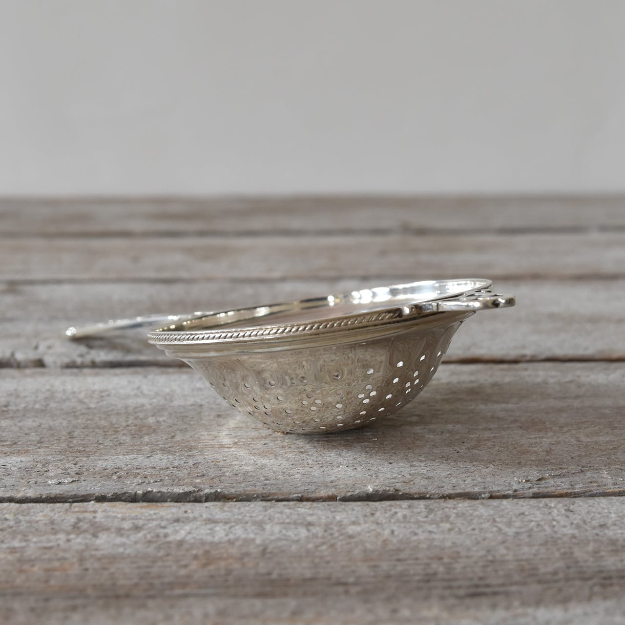 イギリス　純銀　ティーストレーナー　茶こし　スターリングシルバー Silver Tea Strainer / シルバー（純銀） ティー ストレーナー