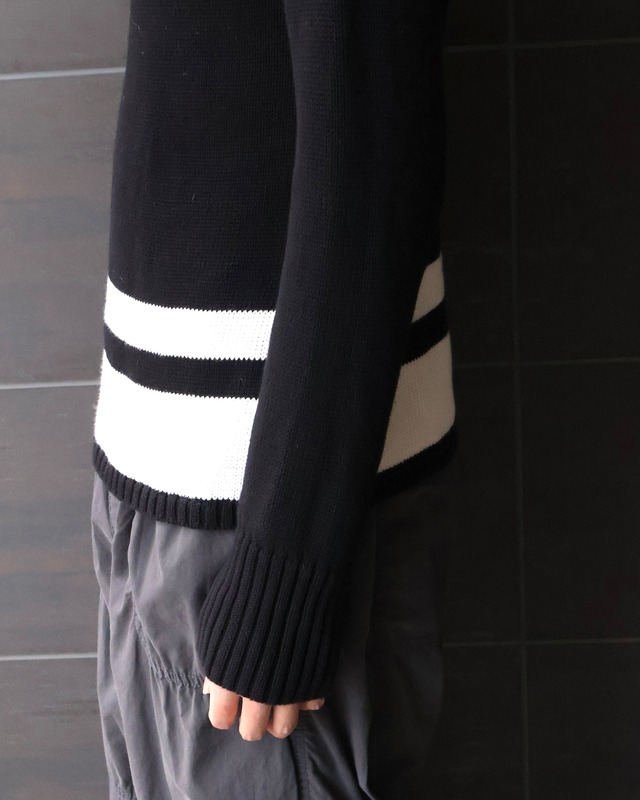 line design cotton knit