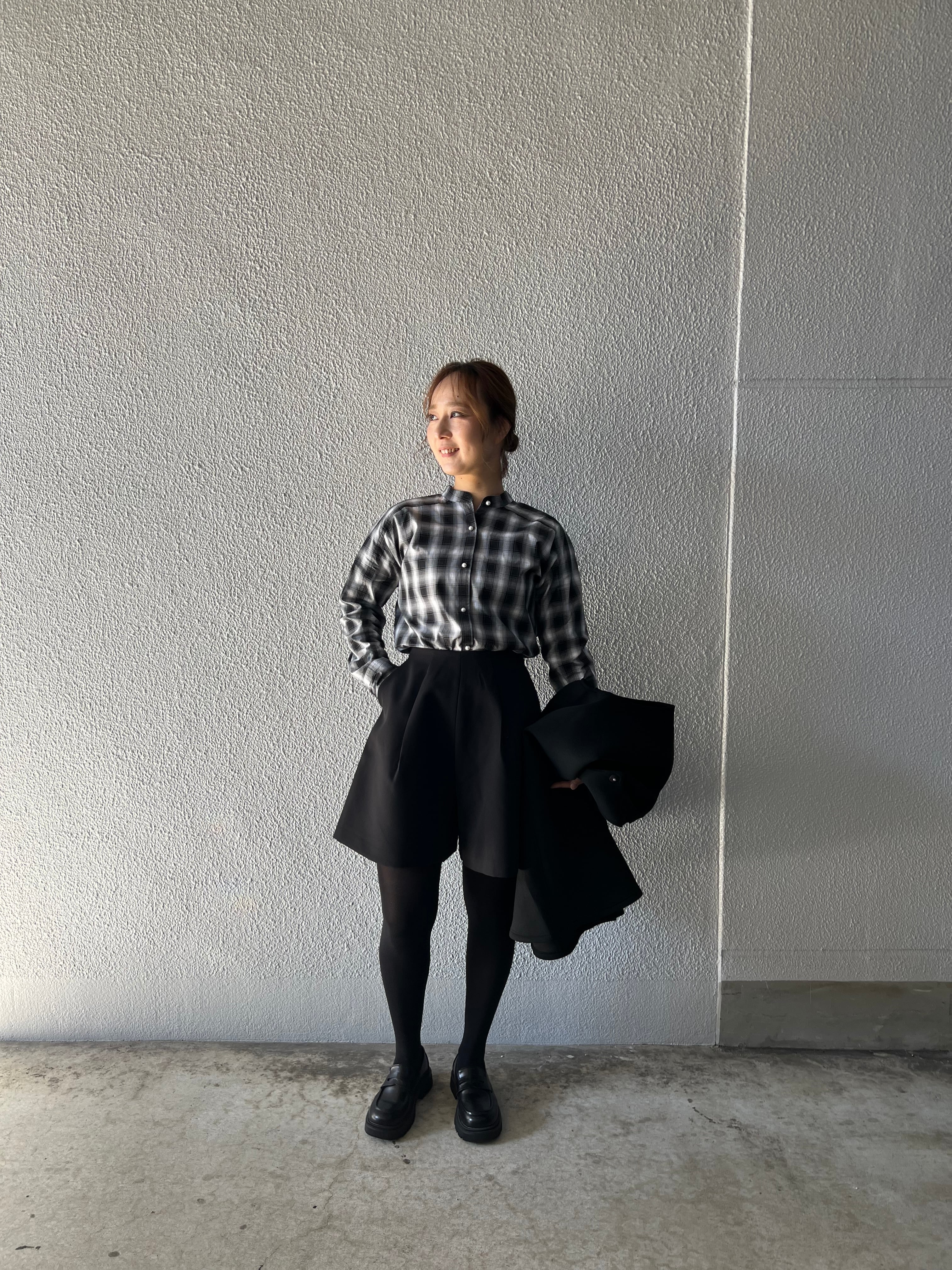 【anana】ハイウエストタックショートパンツ a99-032