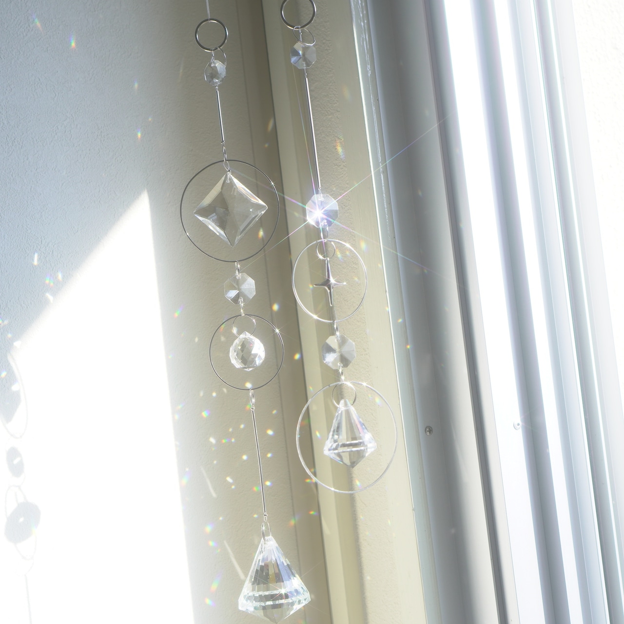 大聖堂の鐘 - 2WAY Medium - Morning Silver / Cathedral Bell / Light Healing Crystal Suncatcher