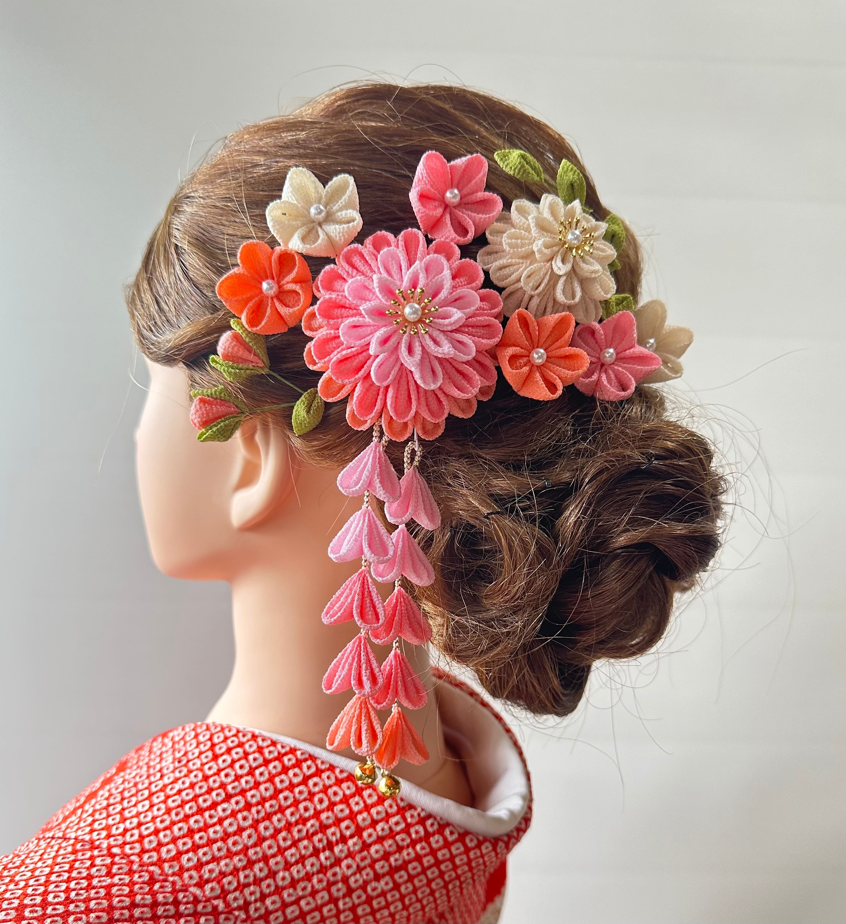 七五三髪飾り、袴髪飾り、浴衣髪飾り、成人式髪飾り。 計ら 