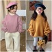 ニット トップス キッズ セーター 長袖 ルーズシルエット 春 秋 冬 個性的 ぽんぽん ポンポン バルーン袖 ボリューム袖 子供服 子供 韓国 韓国子供服 女の子 女児 人気 おすすめ かわいい 可愛い おしゃれ オシャレ プレゼント 贈り物 ギフト 誕生日 バースデー お出かけ 旅行 90 100 110 120 130 1歳 2歳 3歳 4歳 5歳 6歳 7歳 8歳 9歳