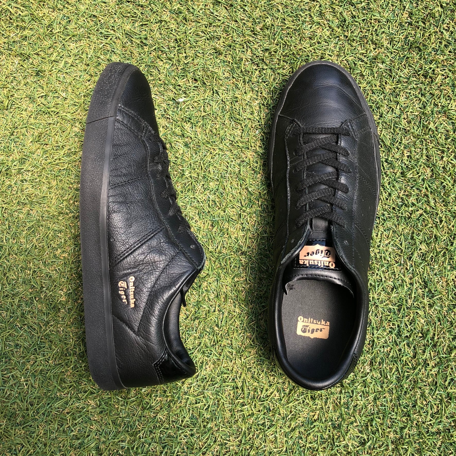 オニツカタイガー LAWNSHIP 黒 25.5cm オニツカタイガー ローンシップ