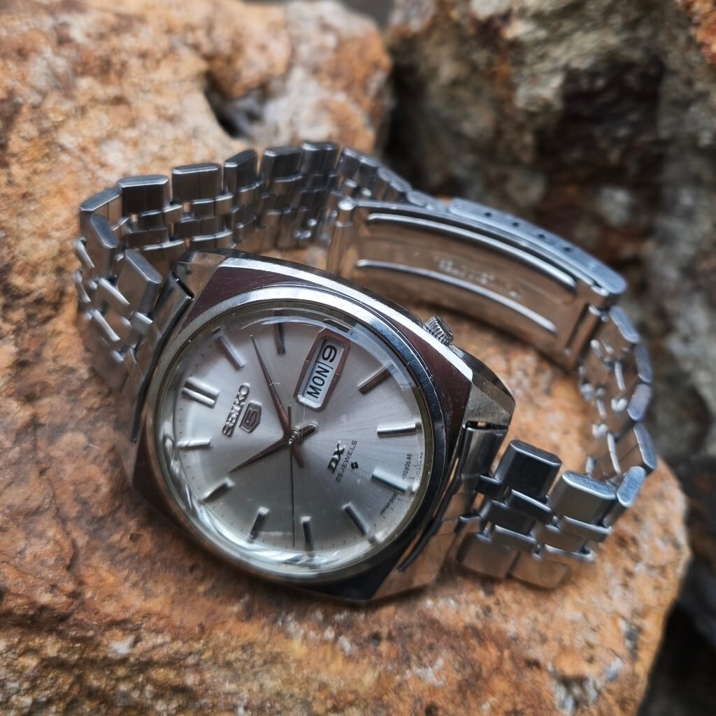 DX】【61系：6106-7000】SEIKO/セイコー デラックス 25石 Cal.6106C