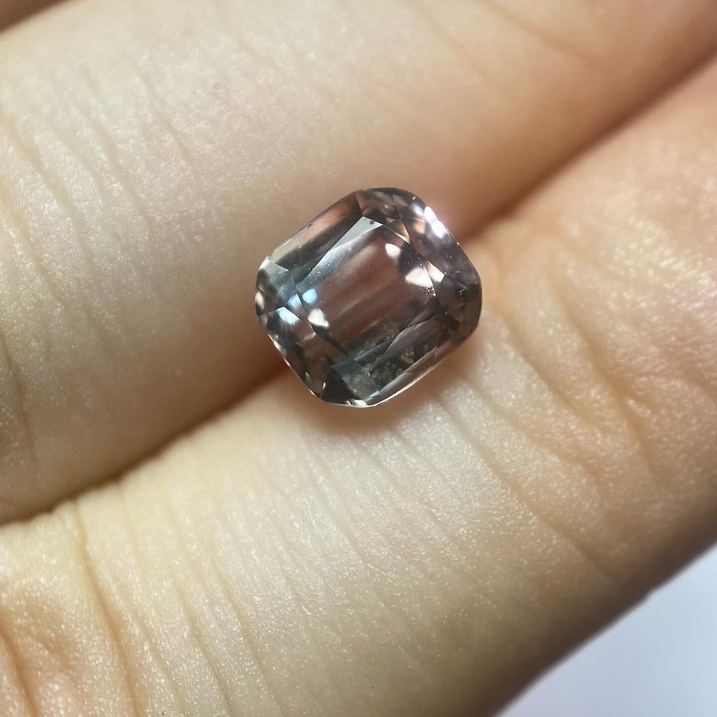 キキラ○ファンタジーバイカラートルマリン