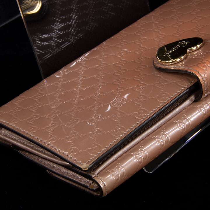 本物・送料無料・良品】GUCCI・グッチ・長財布・二つ折り財布(マイクロ