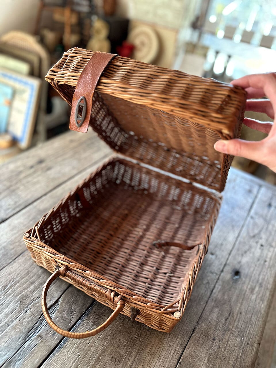ボトルラック　パニエ　カゴバッグ　フレンチカントリー トランク型パニエ レザーベルト カゴバッグ | Brocante de La Cocotte