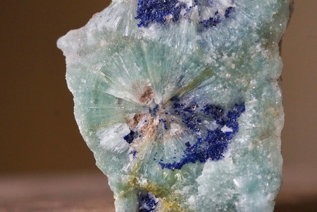 ブルーアラゴナイト / アズライト　Aragonite with Azurite ④