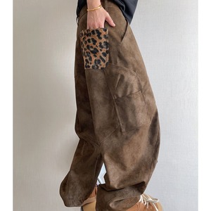 ヒョウ柄ポケットブラウンルーズフェイクレザーパンツ　1129