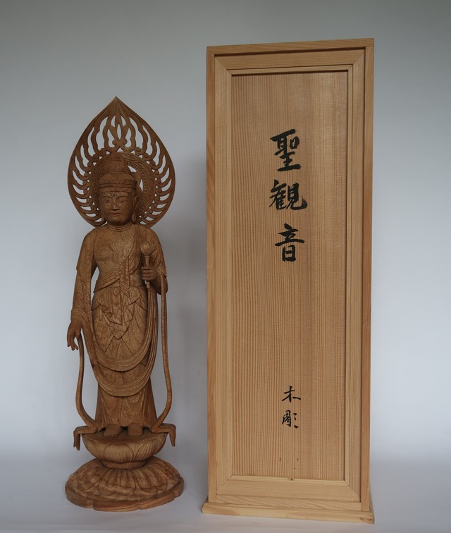 Shō Kannon Bodhisattva ― A Wood Sculpture by Nozomu Mori