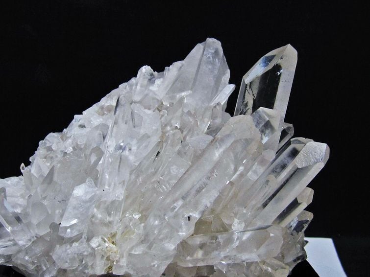 1.8Kg 水晶 クラスター マダガスカル産 台座付属 水晶 原石 一点物 182