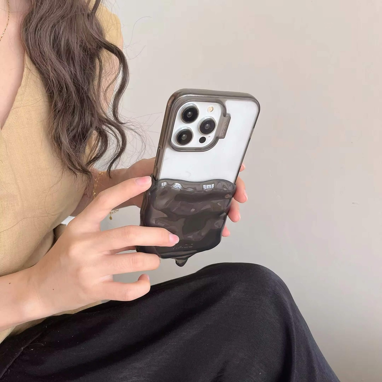 溶けたクリームケース - 1