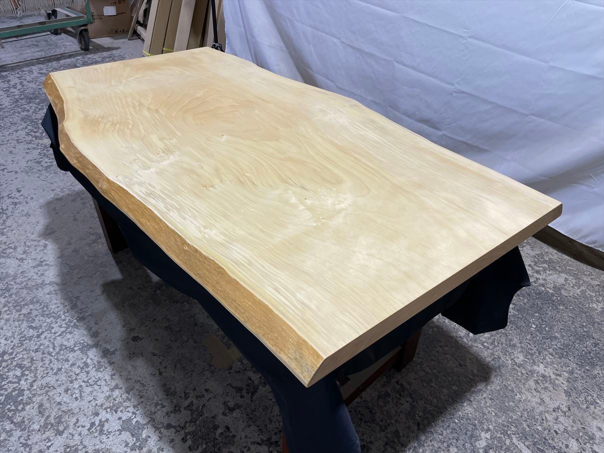 天然　イチョウ　木材　天板　テレビ台　無垢材　カウンターテーブル　一枚板　机 da620494004feb07d5d278568ed123