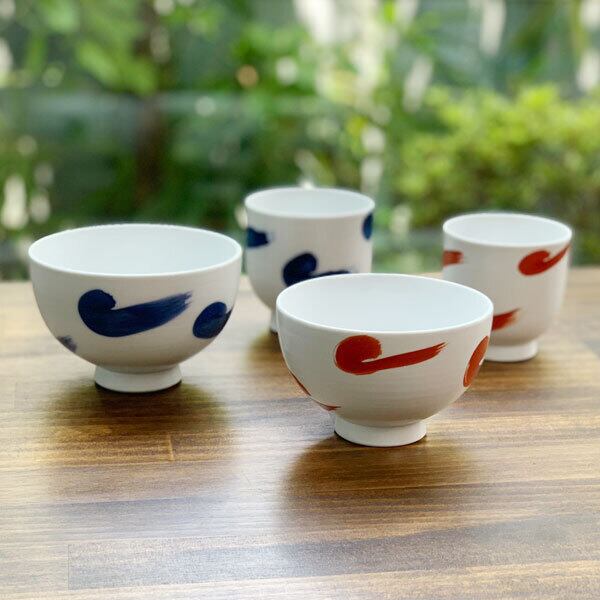 有田焼 波佐見焼 雲絵 お茶碗（青・赤） | MARUFUKU utsuwanohana