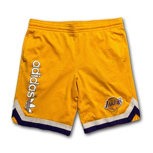 Los Angeles Lakers Logo Patch Basketball Shorts. adidas