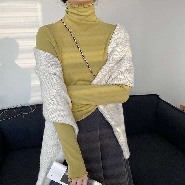 トップス レディース ニット 長袖 タートルネック メロー ワイド 薄手 大人可愛い 綺麗め シンプル カジュアル 上品 お洒落 かっこいい レトロ 大人女子 こなれ感 ラフ キュート ガーリー ルーズ クール モード系 主役級 存在感 抜け感 温かい 無地 秋 冬 10代 20代 30代 オフィス ビジネス OL 通勤 デート お出かけ 女子会 お泊まり 休日 パーティー イベント 着回し 普段使い 重ね着 お揃い 双子 韓国 送料無料 ファッション スタイル 楽ちん 暖かい 防寒 フリーサイズ 4色