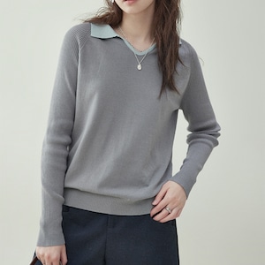 v neck loose fitting long sleeved top sweater