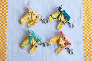 《即納》horse key holder【lemon】