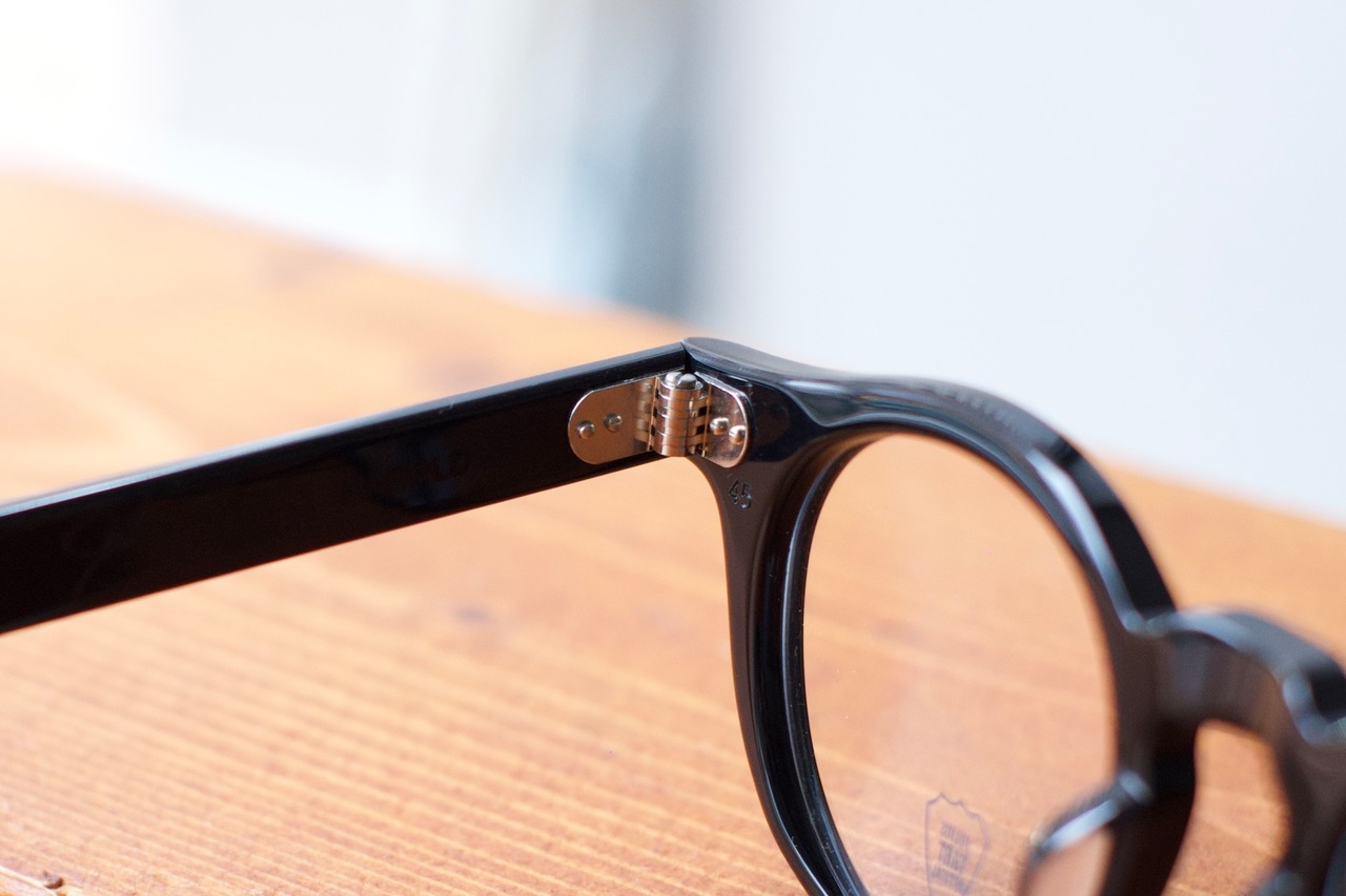 【JULIUS TART OPTICAL】HAROLD 46 Col:BLACK