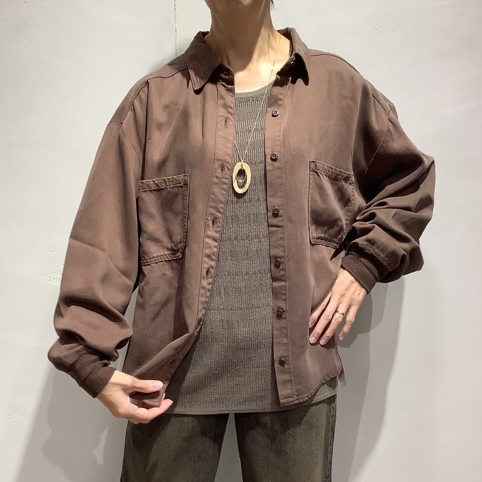 美品 ローヘン ウールボリュームスリーブジャージブラウス 日本製 上質 秋色 セール】 【一部店舗限定/洗える】プレザンスジャカード ペプラム