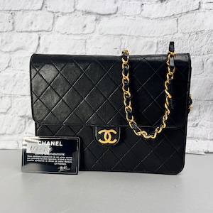 CHANEL シャネル マトラッセ プッシュロック ラムスキン ショルダーバッグ 黒 A-13620