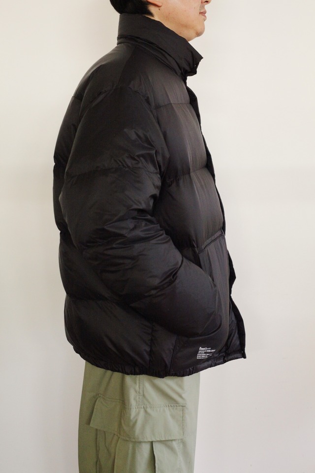 残りわずか【FreshService(フレッシュサービス)】CORPORATE DOWN JACKET（FSW-23-DW_172）