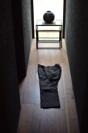 ensou. / Suspender Trousers