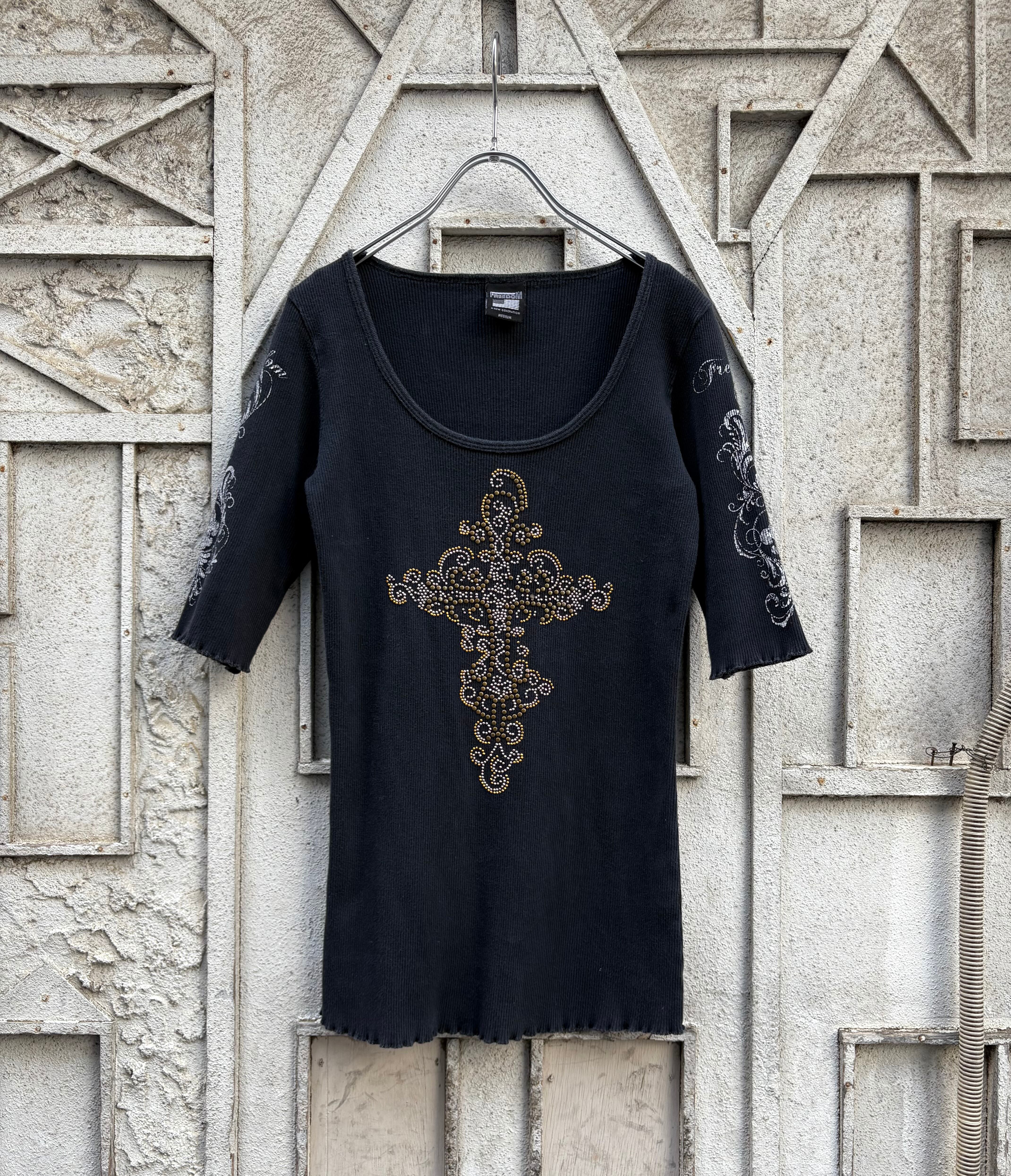 "FREEDOM" rhinestone&stdus Cut and sew made in USA