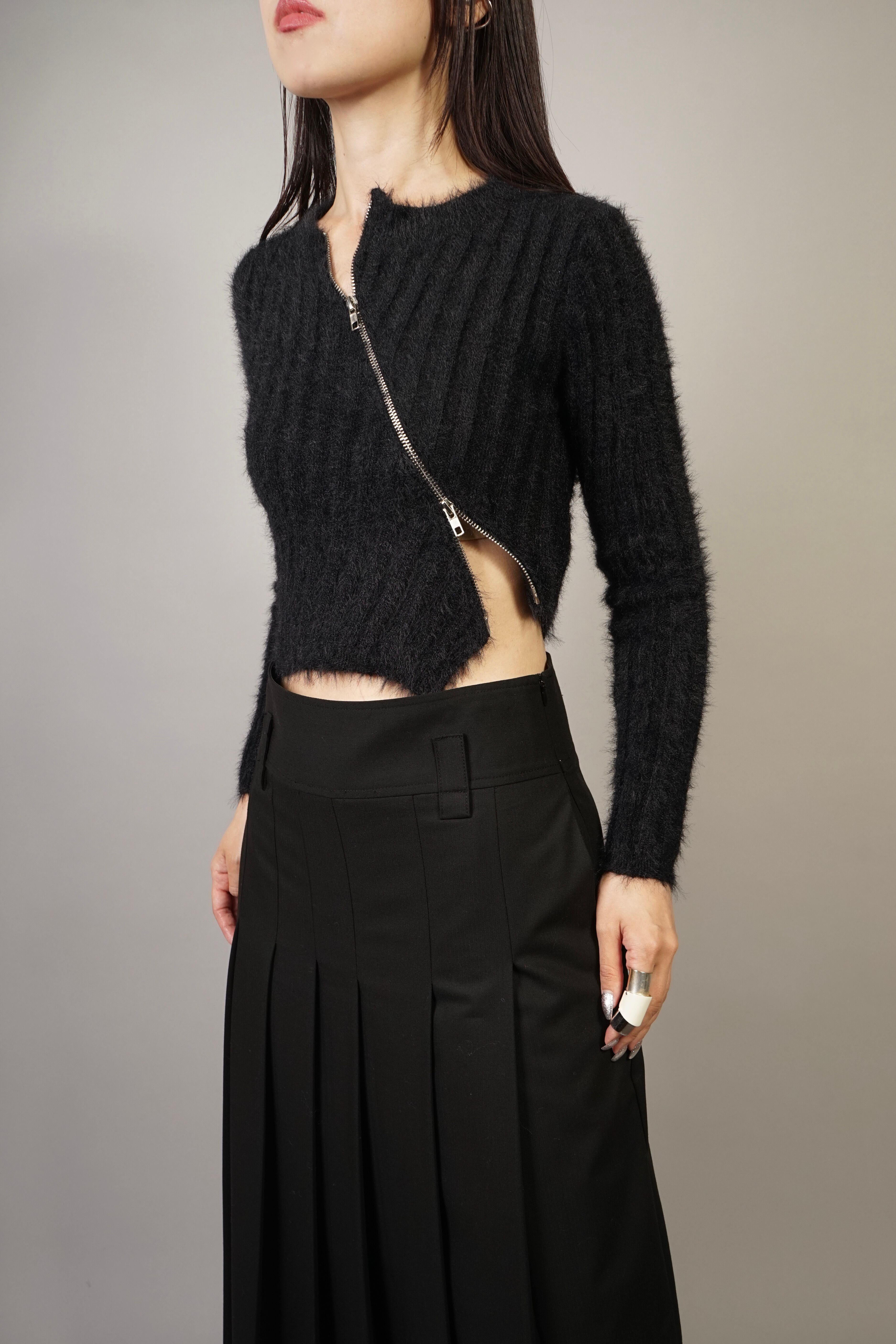 HELK SWITCHING MELLOW CROPPED TOPS