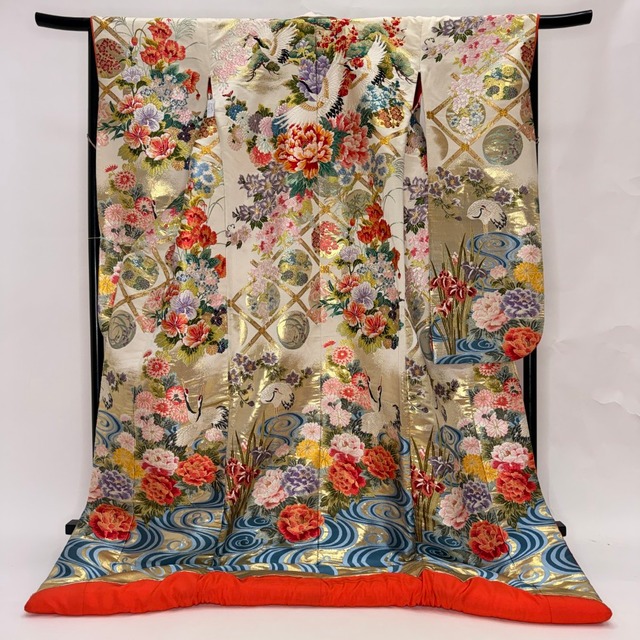 色打掛 正絹 鶴 刺繍 白 打掛 花嫁衣裳 ポリエステル リサイクル 中古 ブライダル ウエディング 着物 6655