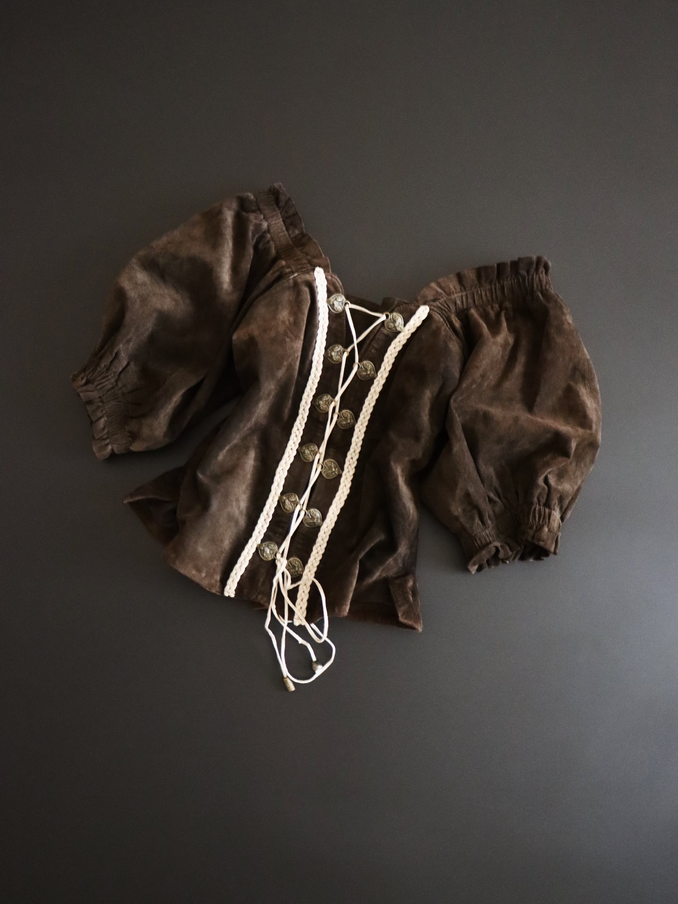 ●suede leather lace-up tyrol top