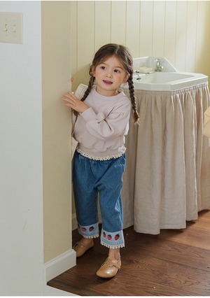 秋レース裾花柄トレーナー