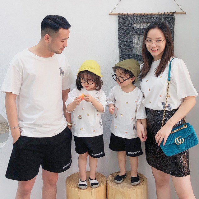 親子服夏の家族4人と3人の母子家族服ルーズポニーTシャツ半袖トップス サマー 夏物 小考拉原创亲子装 小考拉原创亲子装30431052451