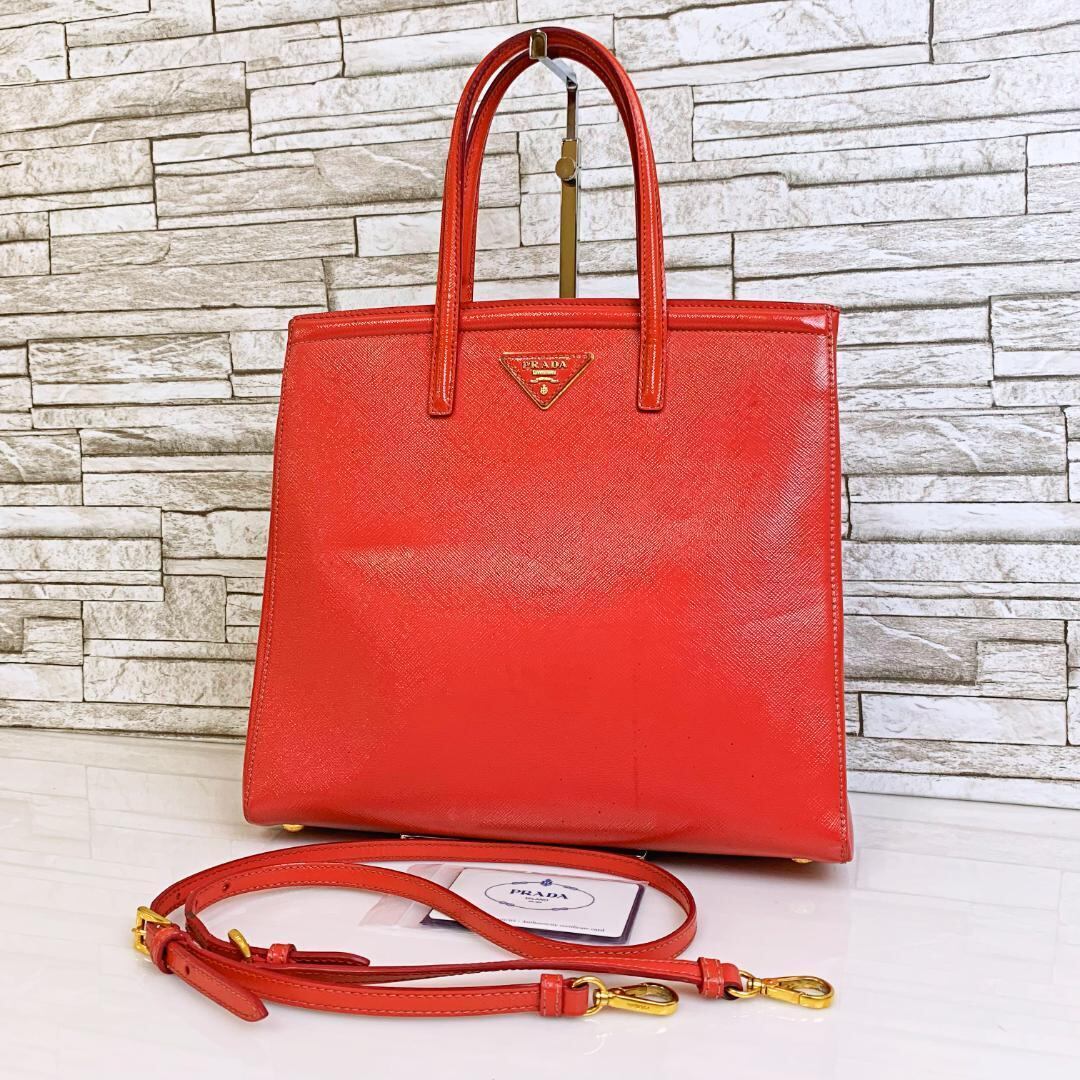 プラダ サフィアーノ PRADA ハンドバッグ レッド ショルダー プラダ サフィアーノ PRADA ハンドバッグ レッド ショルダー