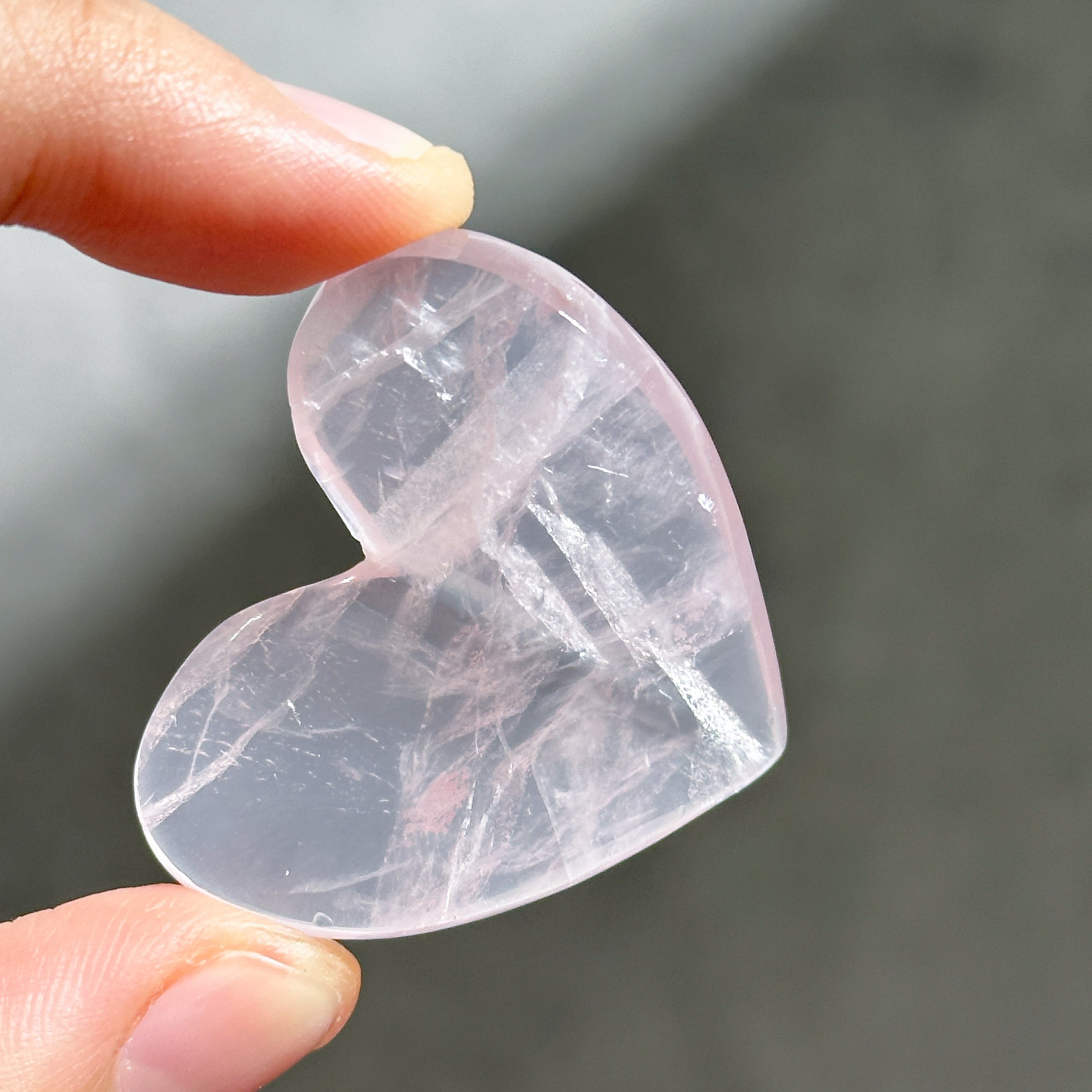 ローズクォーツ 3Dハート 02♡Rose Quartz heart ♡天然石・鉱物