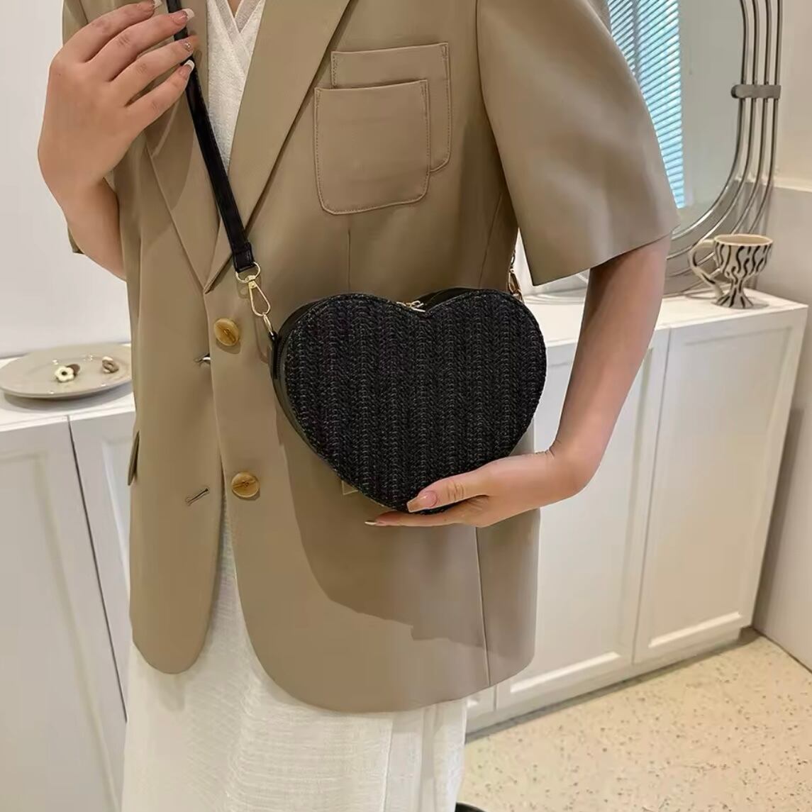 ハートのころころかごバッグ