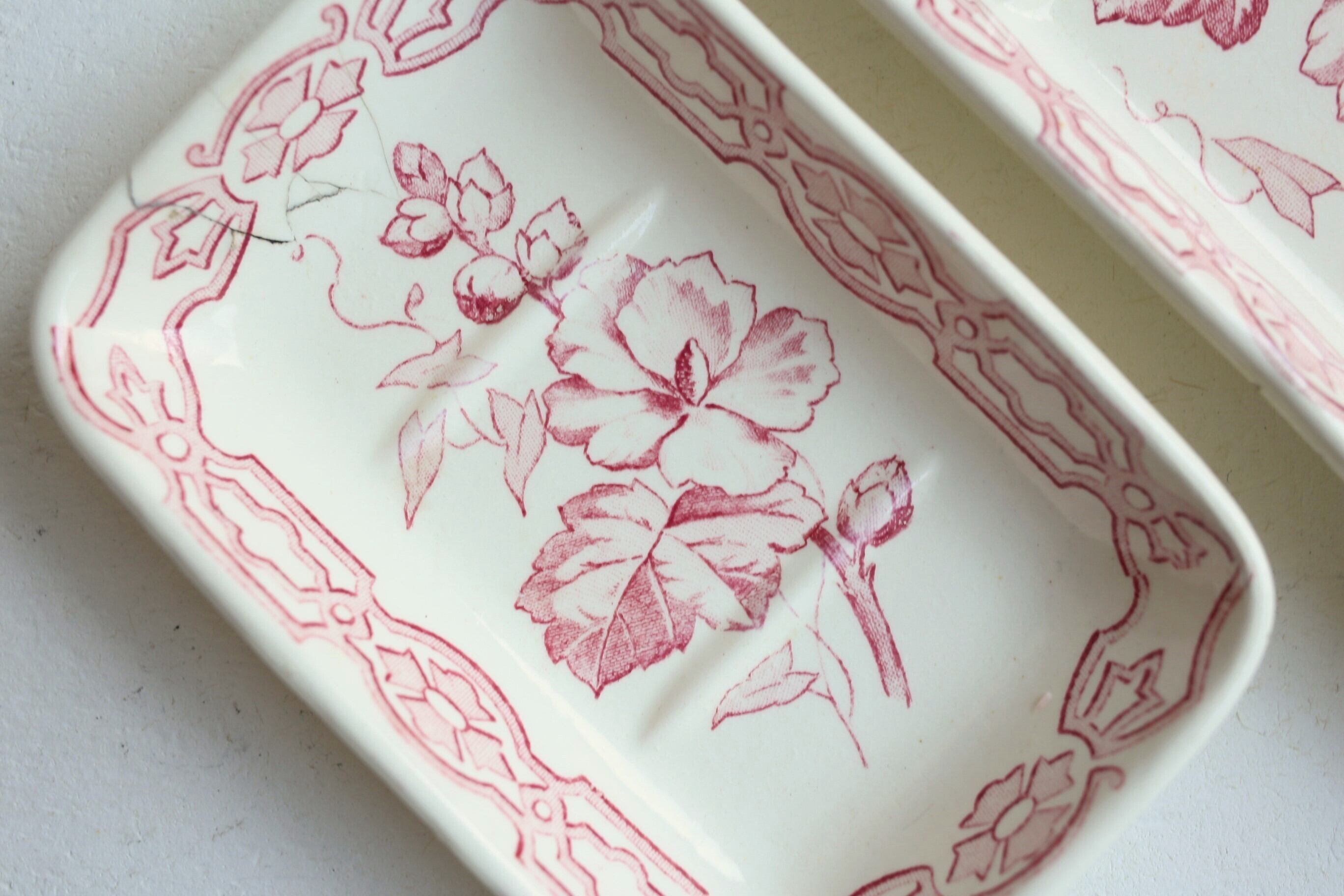 フランス アンティーク クレイユモントロー 『ROSE TRÉMIÉRE』 トレイ2