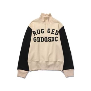 Front logo design sweat P557