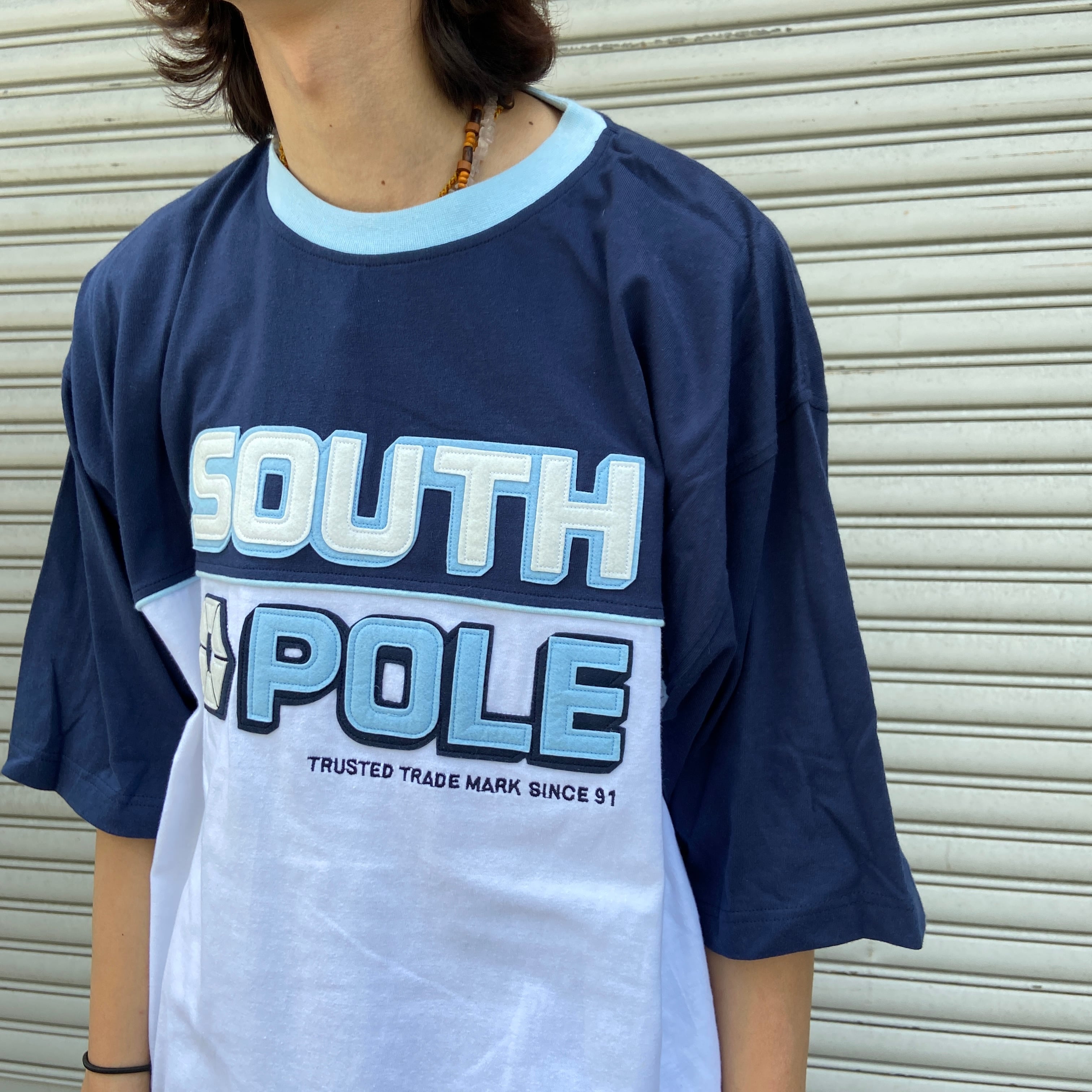 『送料無料』新品タグ付き　SOUTHPOLE サウスポール　ワッペンロゴTシャツ　XL | 古着屋 Uan powered by BASE