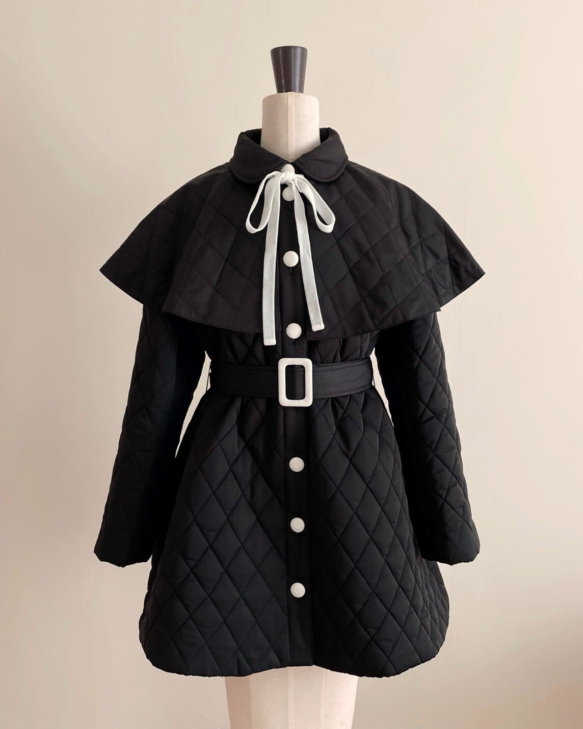 original quilting cape coat - BLACK