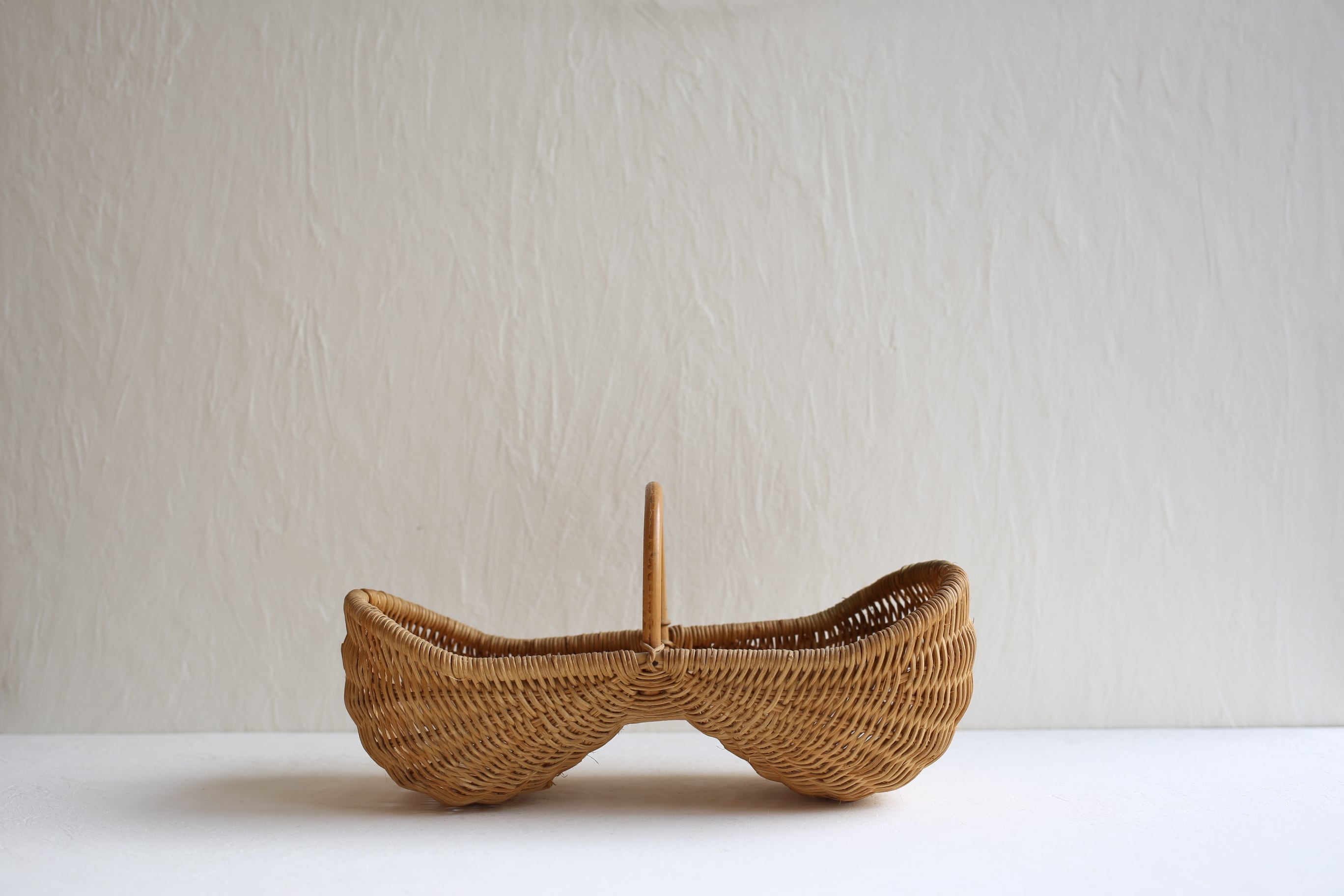 フランス アンティーク ヴィンテージ 小ぶりのピーナッツ型パニエ